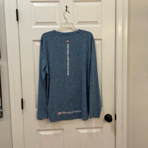 Men’s Vineyard Vines Performance Heathered Blue Crew - Picture 3 of 3